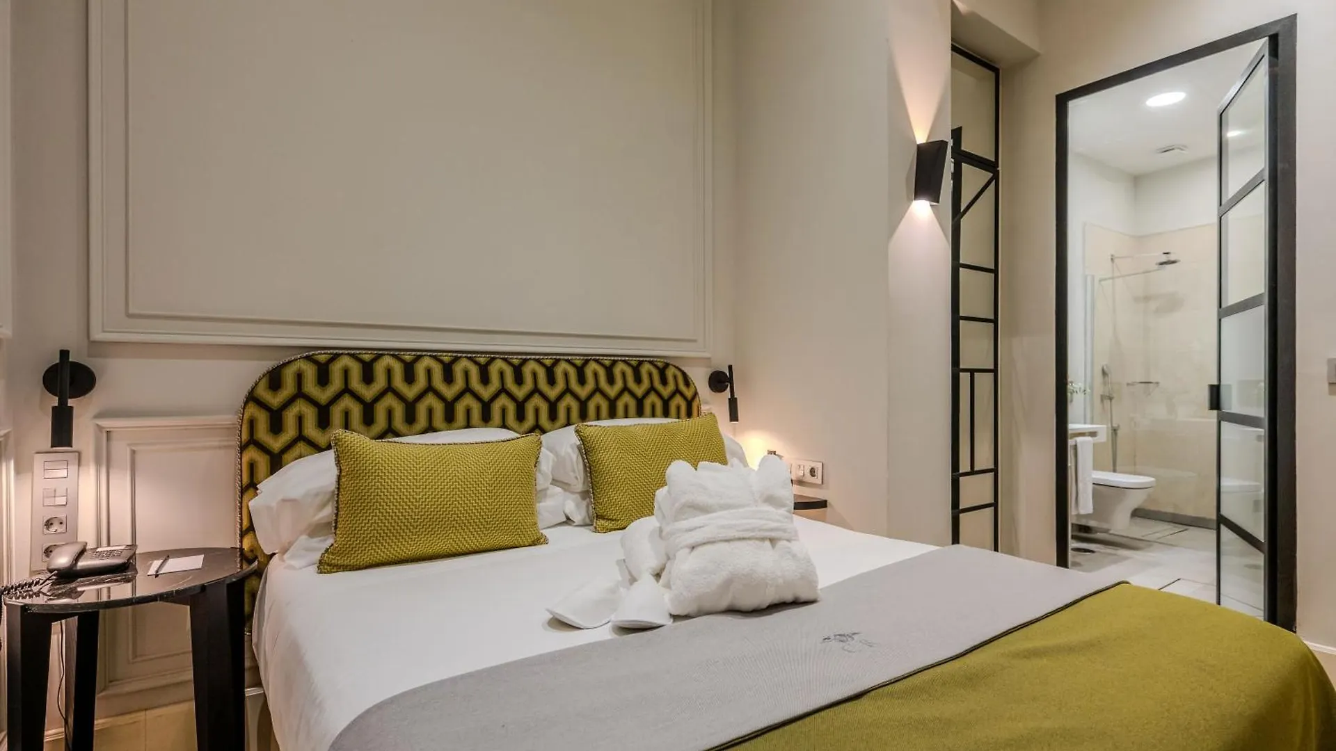 Casa Romana Hotel Boutique Siviglia 4*,  Spagna